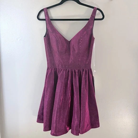 NWT Ellie Wilde Mon Cheri Fuchsia Metallic Shimmer Dress Lace Up Back Size 2 - Picture 1 of 9